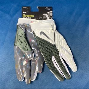 Nike Superbad 6.0 NFL PE Team Issued Crucial Catch Football Gloves Men's 2XL XXL